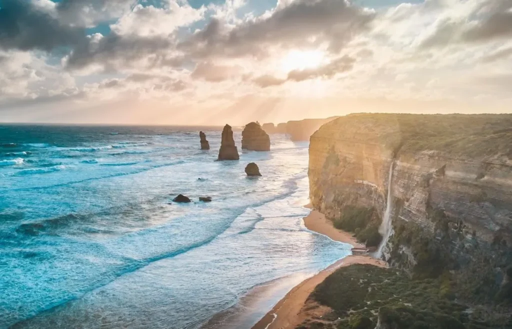 Discover the 12 Apostles Visitor Centre