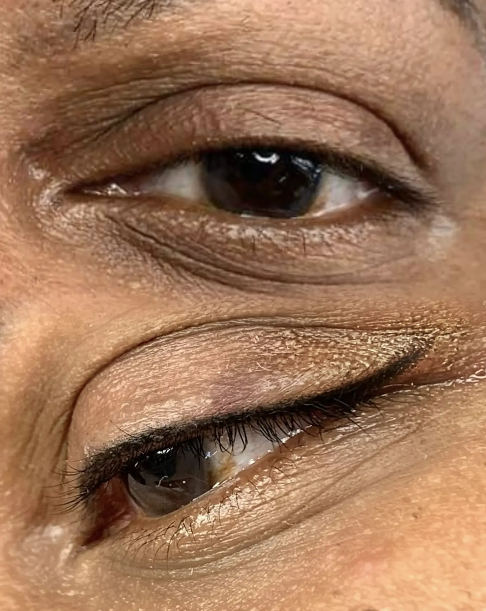 Eyeliner tattoo pigment