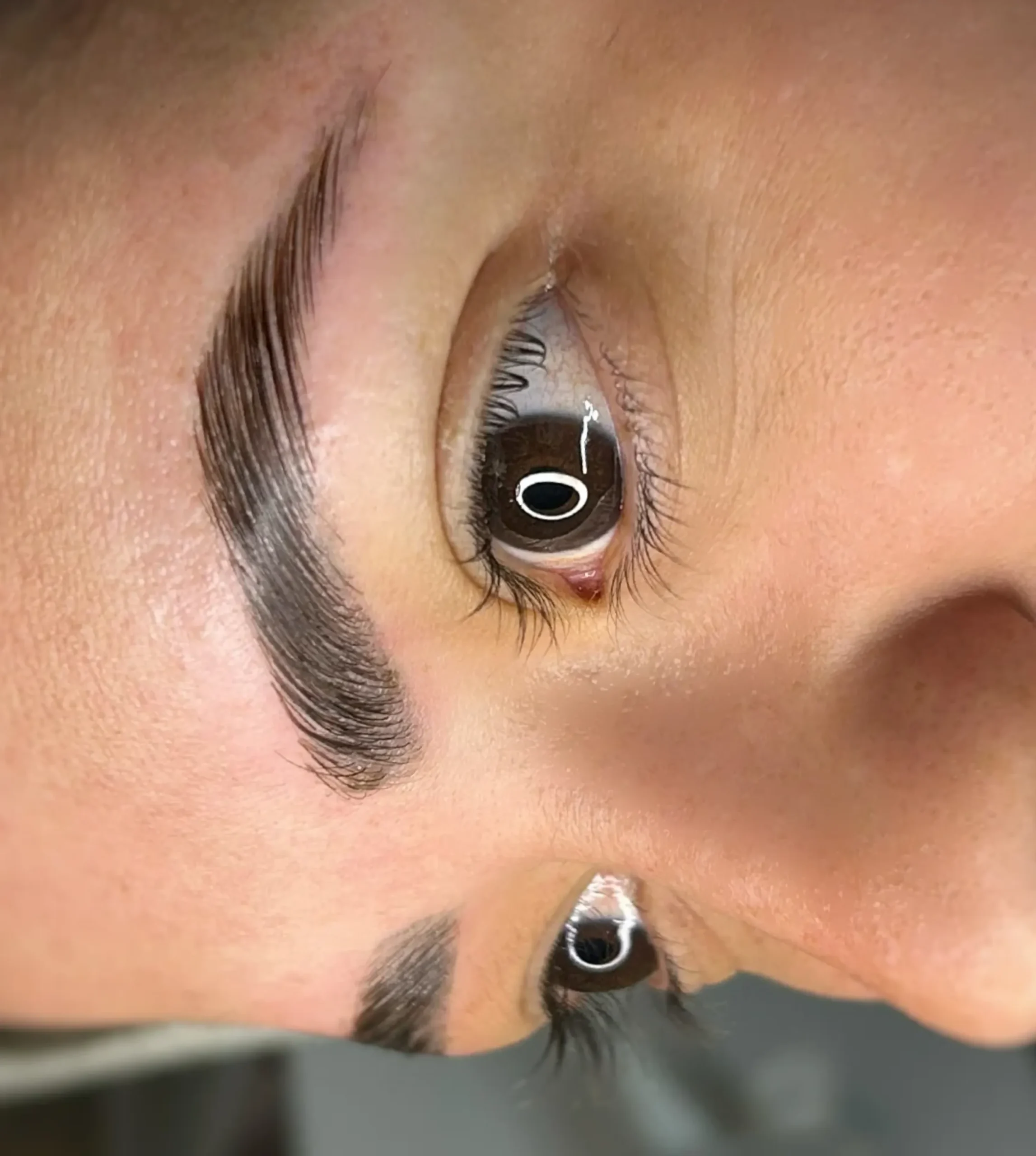 powder eyebrow tattoo